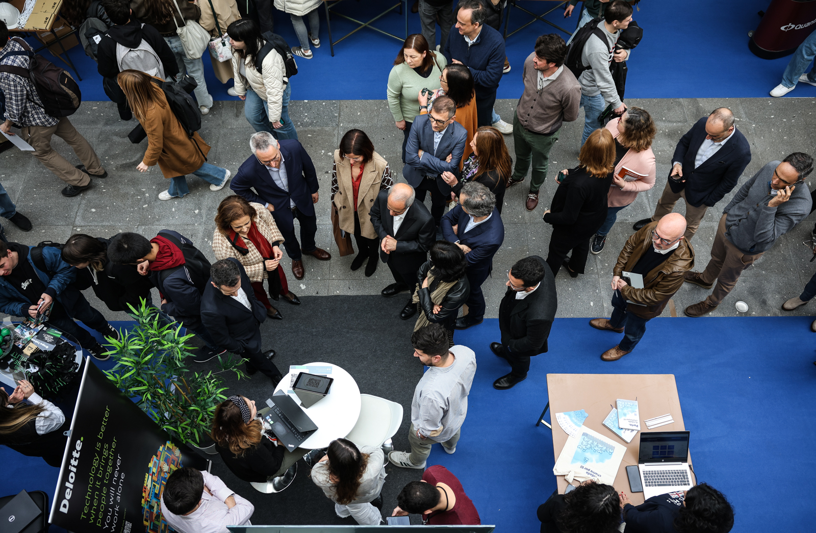 Thumbnail da galeria Feira de Emprego EEUM